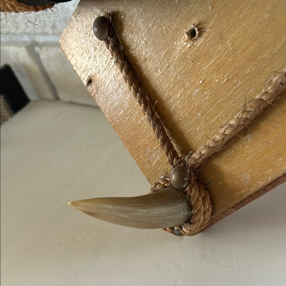 Decorative Wall-Mounted Bull Horns - Picture 5 of 9